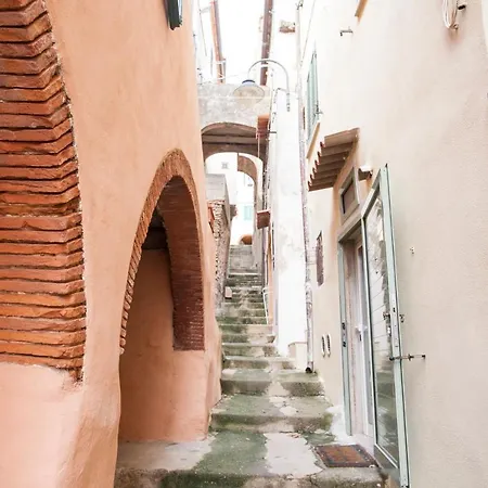 Storici A Capoliveri * Capoliveri